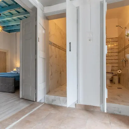 Xenofon Traditional Ξενοδοχείο